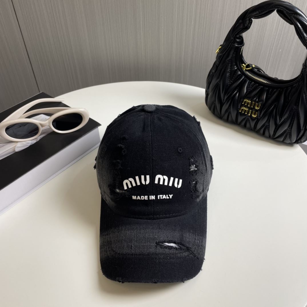 Miu Miu Caps